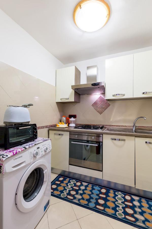 Appartement Qs1 - Indipendent Flat In Center à Naples Extérieur photo