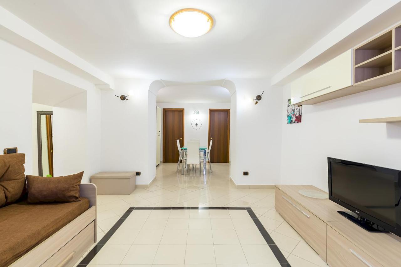 Appartement Qs1 - Indipendent Flat In Center à Naples Extérieur photo